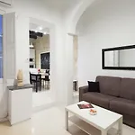 Apartment Your *